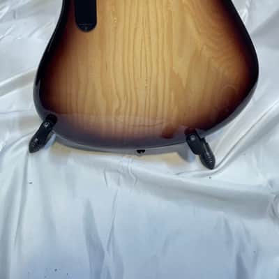 F bass VF5 2015 Sunburst image 8