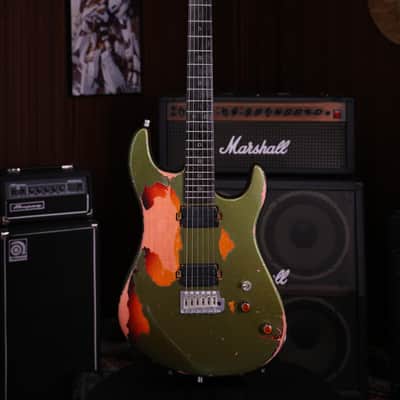 Dhatarattha HH Strat-Style Electric Guitar – Olive Green over Sunburst Heavy Relic Nitro image 2