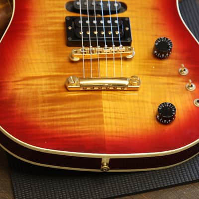 1986 Gibson US-1 Super Strat Electric Guitar Flamed Sunburst + OHSC image 5