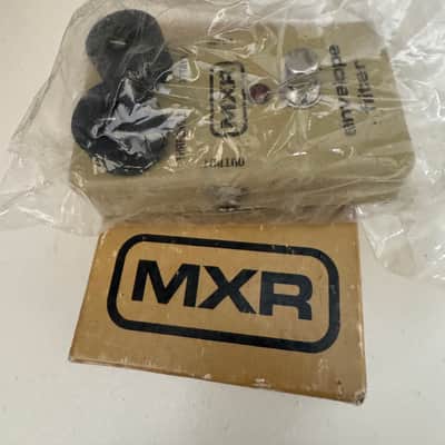 MXR Envelope Filter NOS 1983 - Cream image 2