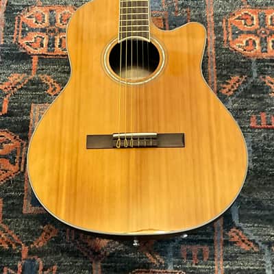 Ovation Celebrity Traditional CS24C-4 Classic Nylon A/E Guitar Natural w/Bag image 2