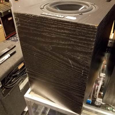 Tascam VL-X5 Powered Studio Monitor Speakers Used image 8