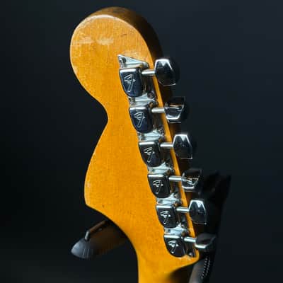 Fender Jaguar with Rosewood Fretboard 1966 - 1969 - Sunburst image 15