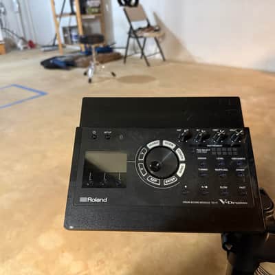 Roland TD-17KV V-Drum Kit with Mesh Pads (Accessories Included) image 5