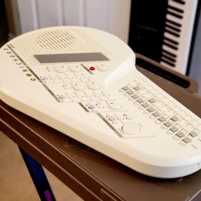 CERTIFIED!!! SUZUKI OMNICHORD OM300 INSPECTED/SERVICED AND IN AMAZING CONDITION! image 8