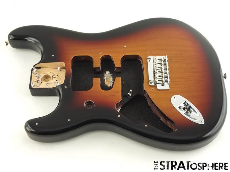 LEFTY Fender Player II Stratocaster BODY + HARDWARE Strat Alder 3TS $10 OFF. image 1