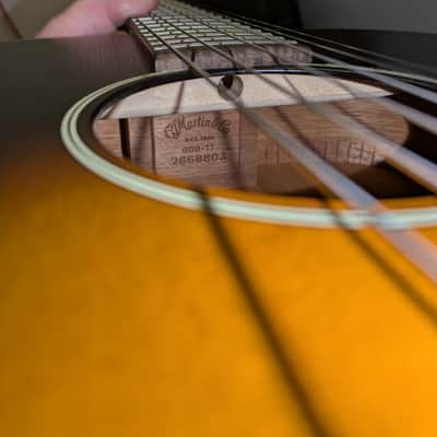 Martin 000-17 - Whiskey Sunset-excellent condition image 9