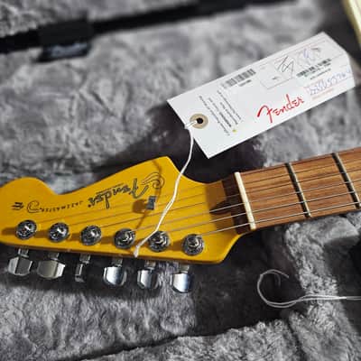 Fender American Professional II Jazzmaster with Rosewood Fretboard 2020 - Present - 3-Color Sunburst image 4