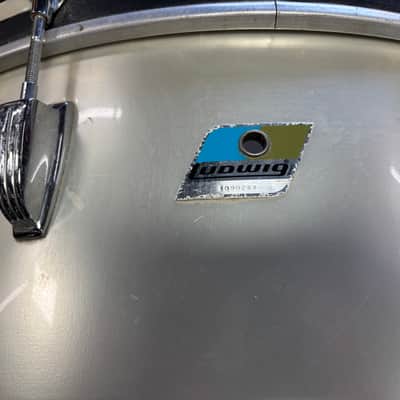 Ludwig Virgin 3 ply 70’s Silver Silk Bass Drum image 3