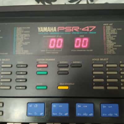 YAMAHA PSR-47 SYNTH KEYBOARD 1990 MIDI PROGRAMMED HARD CASE image 2