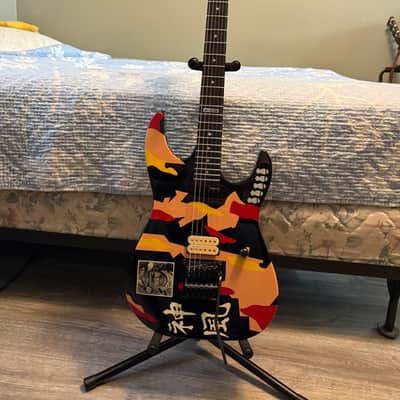ESP LTD GL-200K George Lynch Signature 2011 - 2018 - Black with Kamikaze Graphic image 1