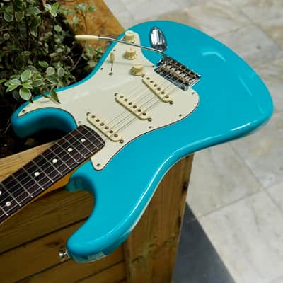 Fender American Professional II Stratocaster with Rosewood Fretboard Miami Blue (2021) image 7