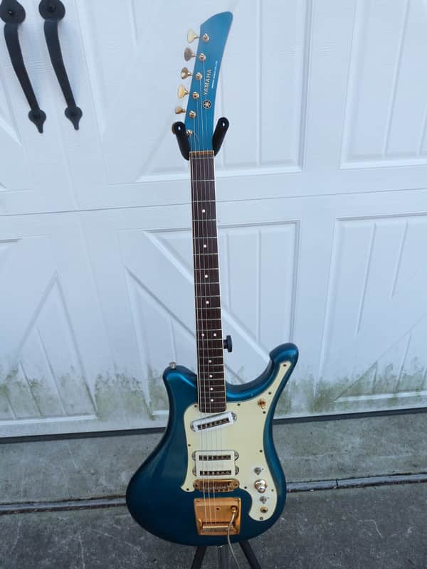 Yamaha sg 7 flying samurai flying banana 1966 blue | Reverb