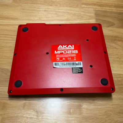 Akai MPD218 2015 - Present - Black image 2