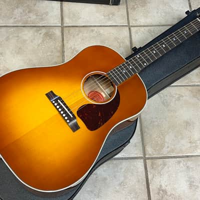 2025 Gibson J-45 Standard Acoustic Guitar Heritage Cherry Sunburst image 2