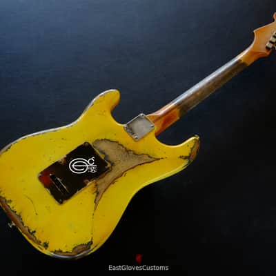 Fender Stratocaster HSS TV Yellow Heavy Aged Relic image 2