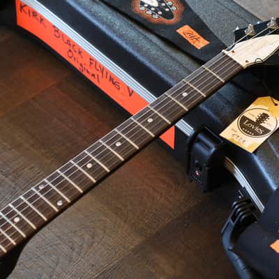 Unplayed! 2022 Gibson Custom Shop Kirk Hammett Signature 1979 Flying V Murphy Lab Aged Ebony + COA OHSC image 3