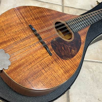 1918 C.F. Martin A-K Flamed KOA Mandolin with case image 3