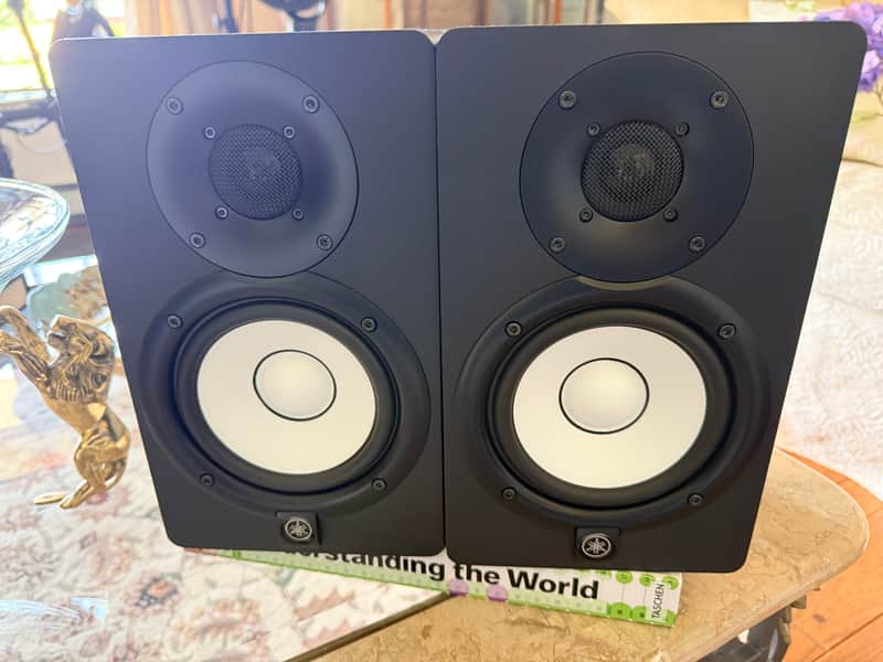 Yamaha HS5 5" Powered Studio Monitor (Pair) 2015 - Present - Black