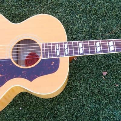 Gibson j185 amazing flame maple - natural image 2