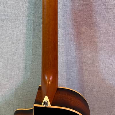 Larrivee OOV-03MH - Vintage Sunburst image 6