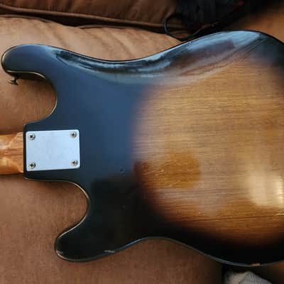 TEISCO WG-4L Circa 1960’s Electric Guitar Sunburst 4 pickup combo w Gigbag image 4