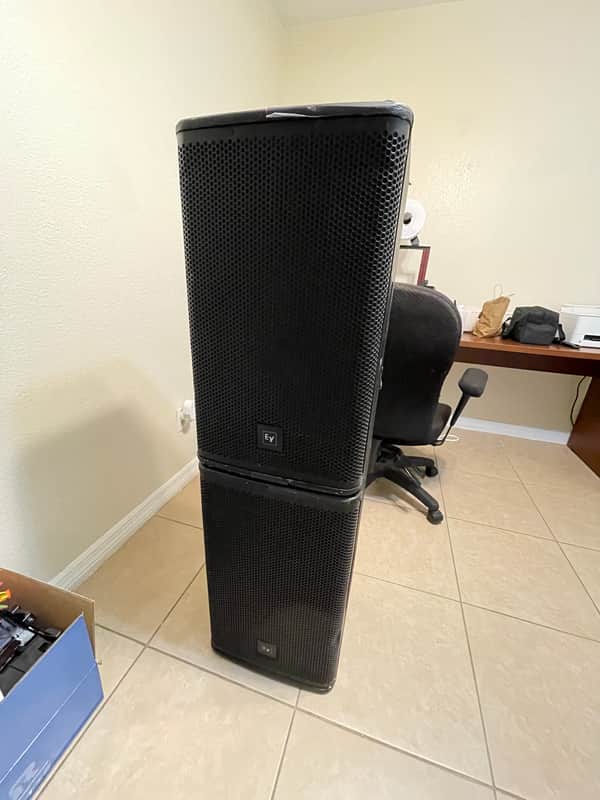 Electro-Voice ELX-112P Live X Series 12" 2-Way Powered Speakers image 1