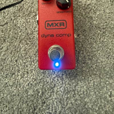 MXR M-291 Dyna Comp Mini 2016 - Present - Red image 2