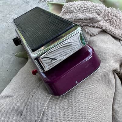 Dunlop TVP-1 Tremolo / Volume Pedal 1990 - 2005 - Purple image 9