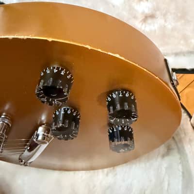 120th Anniversary Gibson Les Paul Futura 2014 - Bullion Gold image 14