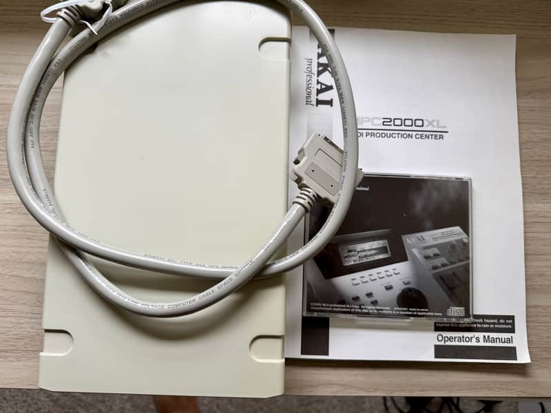 MPC 2000xl CD Drive Bundle image 1