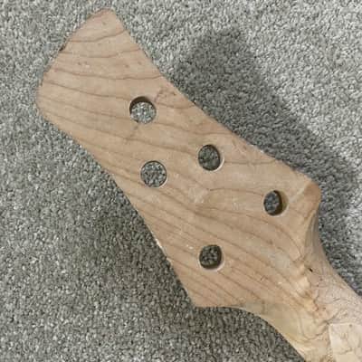 24 Frets Rosewood Fingerboard 5 String Bass Maple Neck image 2