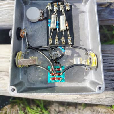 SkullFXR SHO Clone image 7