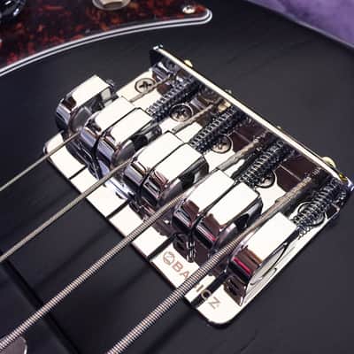 Babicz Full Contact Hardware Z Series bass bridge, 4 string chrome image 2