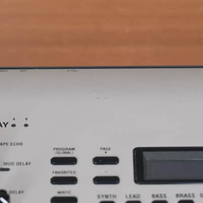 Korg KingKORG 61-Key Analog Modeling Synthesizer image 4