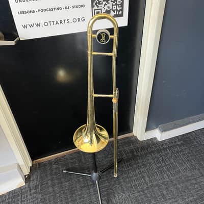 Bach TB300 Student Model Bb Trombone 2000s - Lacquered Brass image 9
