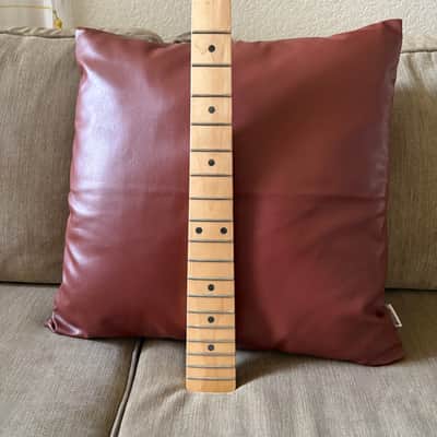 G&L CLF Research L-1000 Bass Neck Maple Fretboard Made In USA image 2