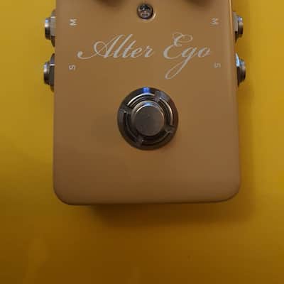 TC Electronic Alter Ego Delay - Yellow image 1