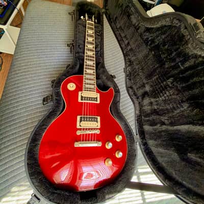 Gibson Les Paul Classic 2019 - Present Translucent Cherry image 2
