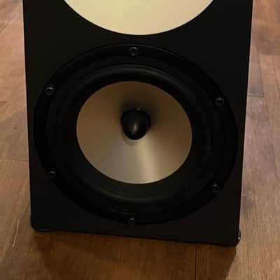 Amphion two 18, amp500, baseOne25, base amp 500 and amphion cables. Offers welcome. 2018 - black. image 5
