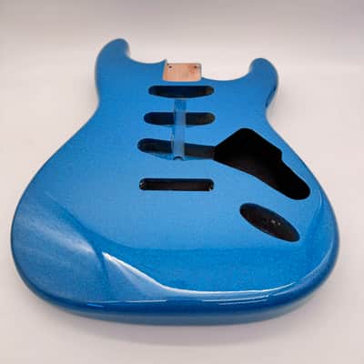 HooDoo Stratocaster Body Alder Sparkle Blue hsb6384 image 5