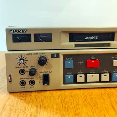 Sony EVO-9800P image 3