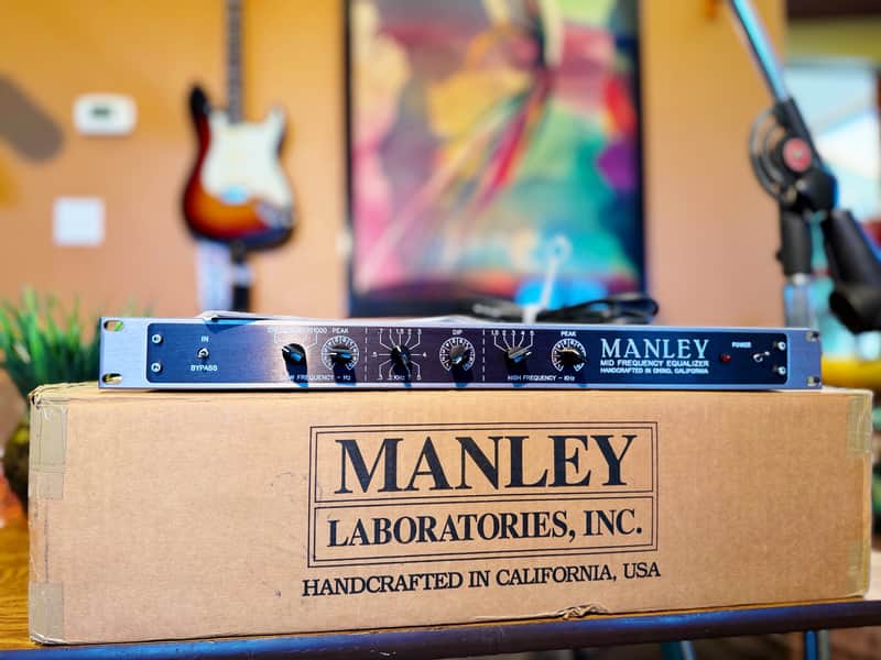 Immagine *New In Box* Manley Labs Mid Frequency “ Pultec Style” Tube Equalizer - 1