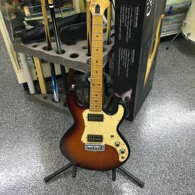 Peavey T-15 1981 - 1983 - Sunburst image 1