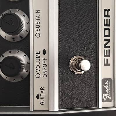 2000s - Boxed with Manual - Vintage Fender Blender Fuzz 2005 - 2010 - Silver image 3