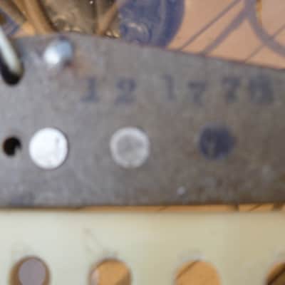 1976 Fender Stratocaster Pickup / Cover image 17