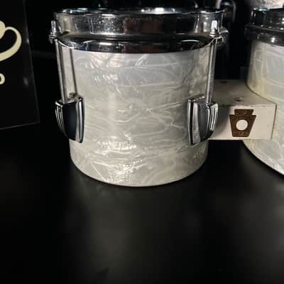 Vintage 60's/70's Ludwig White Marine Pearl Bongos 6" & 8" (RM4-DC) image 5