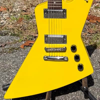 2003 Gibson Limited Edition X-Plorer Yellow Sparkle W/OHSC Explorer Mini Humbuckers image 2