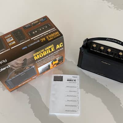 Roland Acoustic Chorus Mobile AC Battery-Powered Guitar Amp image 1
