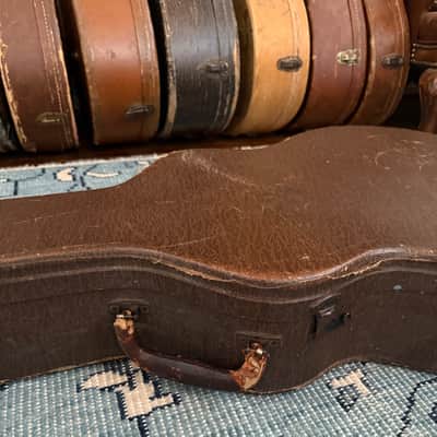 Late 1940s to Early 1950s 16" Lifton Acoustic or Archtop Case image 6